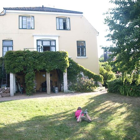 Danchelshus Bed & Breakfast Allinge-Sandvig Dış mekan fotoğraf